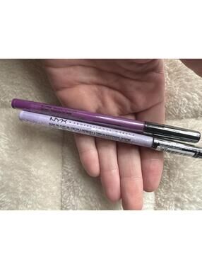 NYX Slide On Lip Liner Lot – Live in Pastel SLLP20 & Brazen SLLP26